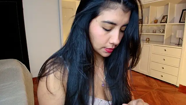 nina moen online show from 11-12-25, 03:10