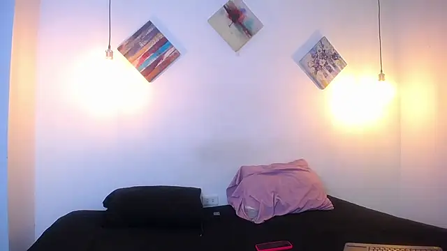 escar let online show from 12-23-25, 04:23