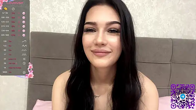 AuraJefcoat online show from 02-15-26, 04:06