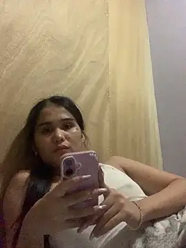 Snapshot of AngelHille chatting on 10-16-25, 05:10 AngelHille online show from 10-16-25, 05:10