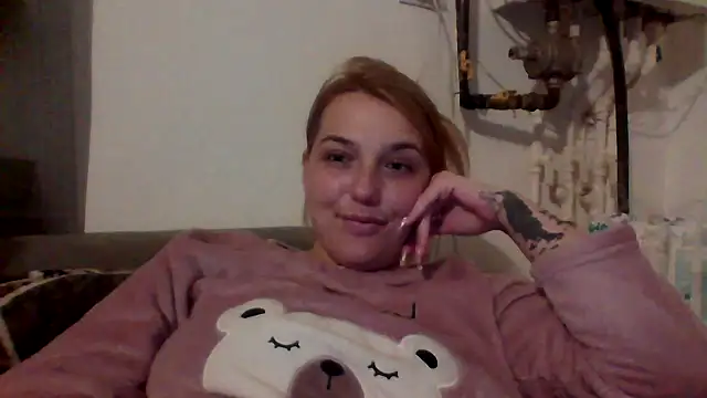 Sakura 2000 online show from 03-10-26, 09:08