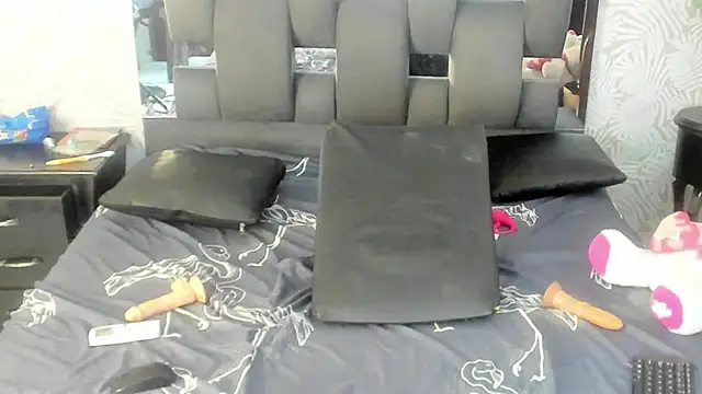 MissDiabla  online show from 01-10-26, 12:50