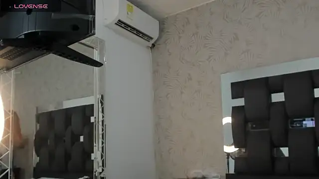 MissDiabla  online show from 01-07-26, 09:53