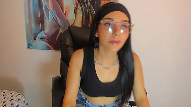 Roseaurora online show from 10-24-25, 12:59