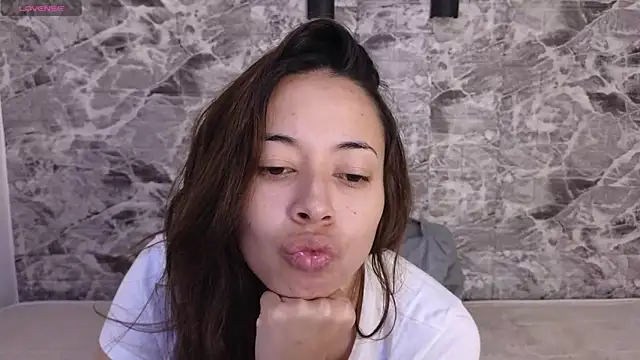 Snapshot of Danny_Ninaa chatting on 05-20-26, 02:47 Danny Ninaa online show from 05-20-26, 02:47
