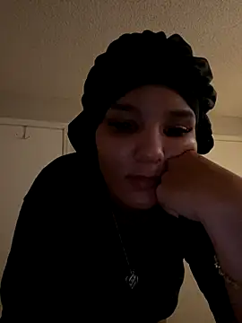 Snapshot of Prettygirl6070 chatting on 09-16-25, 05:52 Prettygirl6070 online show from 09-16-25, 05:52
