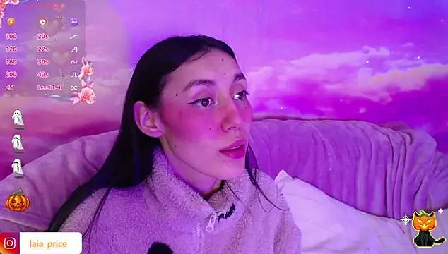 Laia and Damian online show from 10-31-25, 12:18