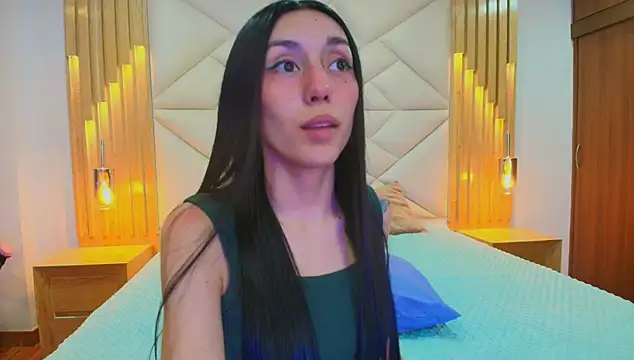 Laia and Damian online show from 10-04-25, 07:37
