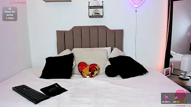 Elisabeth swan online show from 10-02-25, 11:24