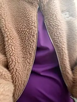 Madisson-04  online show from 04-11-26, 03:05