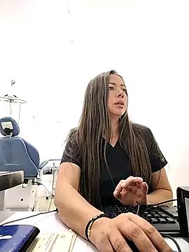 Madisson-04  online show from 10-15-25, 07:33