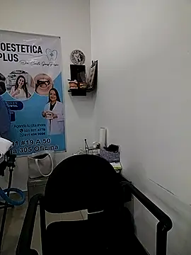 Madisson-04  online show from 11-24-25, 03:45