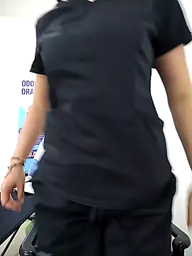 Madisson-04  online show from 11-12-25, 03:27