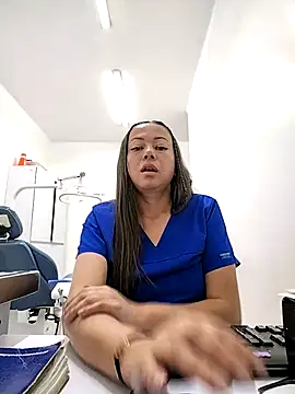 Madisson-04  online show from 10-23-25, 07:23