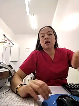 Madisson-04  online show from 10-22-25, 07:02