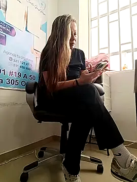 Madisson-04  online show from 02-21-26, 03:36