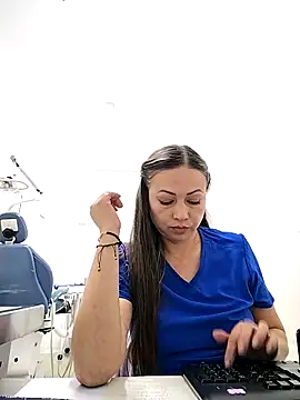 Madisson-04  online show from 09-23-25, 07:21