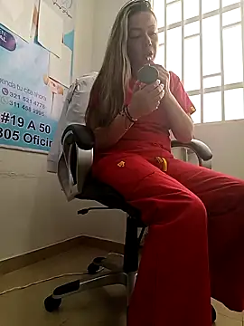 Madisson-04  online show from 02-24-26, 02:40