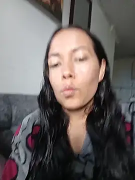 MiaForever1 online show from 05-31-26, 04:02