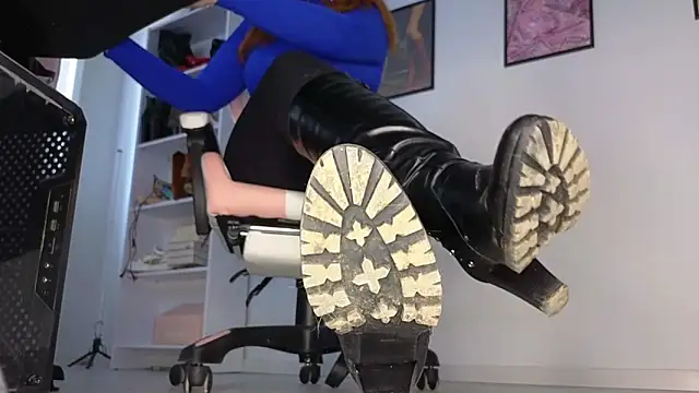 CruelSiren online show from 03-22-26, 09:00