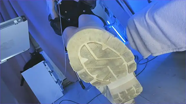 Snapshot of CruelSiren chatting on 09-21-25, 07:41 CruelSiren online show from 09-21-25, 07:41