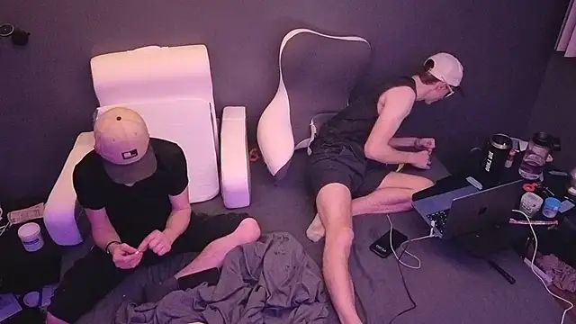 maskedboy1 online show from 01-07-26, 08:30