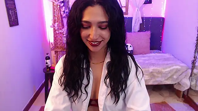 Snapshot of Cleofox_ chatting on 10-22-25, 12:32 Cleofox online show from 10-22-25, 12:32