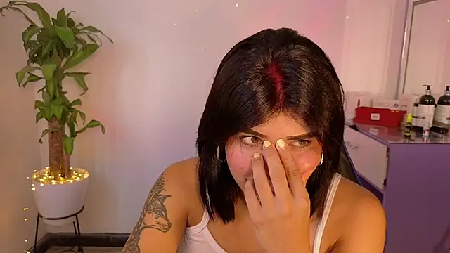 dahiana marin online show from 05-10-26, 07:38