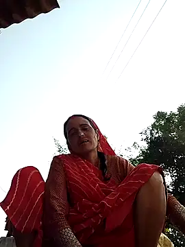 Snapshot of Jalebi_bay chatting on 10-12-25, 02:57 Jalebi bay online show from 10-12-25, 02:57