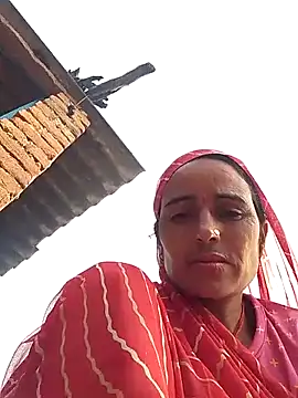 Snapshot of Jalebi_bay chatting on 10-15-25, 02:21 Jalebi bay online show from 10-15-25, 02:21
