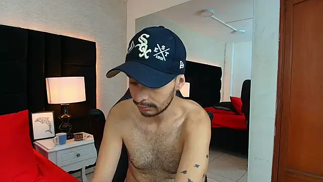 Snapshot of HairyDiamond_ chatting on 09-15-25, 05:24 HairyDiamond  online show from 09-15-25, 05:24