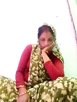 Snapshot of Sharma_pooja chatting on 10-02-25, 04:43 Sharma pooja online show from 10-02-25, 04:43