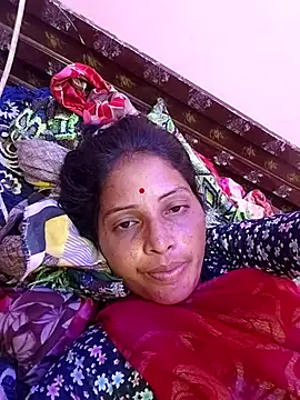 Snapshot of Sharma_pooja chatting on 10-09-25, 03:56 Sharma pooja online show from 10-09-25, 03:56