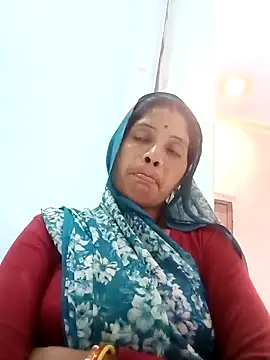 Snapshot of Sharma_pooja chatting on 10-18-25, 03:58 Sharma pooja online show from 10-18-25, 03:58