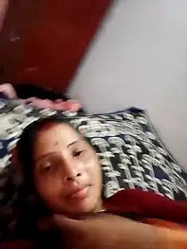 Snapshot of Sharma_pooja chatting on 09-22-25, 04:24 Sharma pooja online show from 09-22-25, 04:24