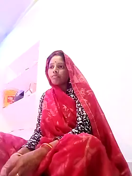Snapshot of Sharma_pooja chatting on 10-12-25, 03:13 Sharma pooja online show from 10-12-25, 03:13