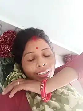 Snapshot of Sharma_pooja chatting on 09-11-25, 06:02 Sharma pooja online show from 09-11-25, 06:02