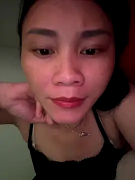 Snapshot of Almond-cute chatting on 09-22-25, 12:05 Almond-cute online show from 09-22-25, 12:05