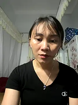 Snapshot of Almond-cute chatting on 09-08-25, 04:39 Almond-cute online show from 09-08-25, 04:39