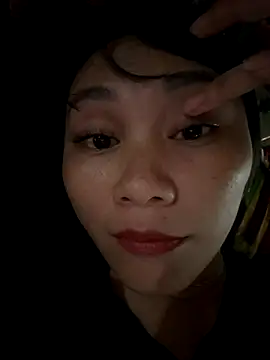 Snapshot of Almond-cute chatting on 09-26-25, 05:25 Almond-cute online show from 09-26-25, 05:25