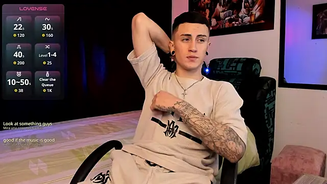 Sebas maverick online show from 11-11-25, 10:26