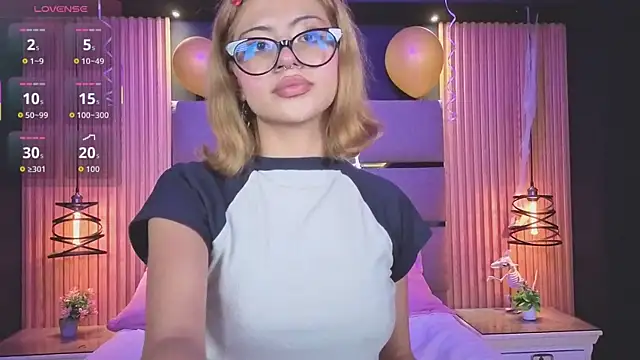 AlanaWalker9 online show from 03-24-26, 11:54