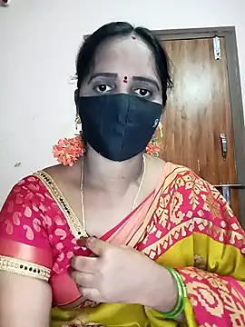 Snapshot of Mee_harini-telugupilla chatting on 10-04-25, 03:08 Mee harini-telugupilla online show from 10-04-25, 03:08