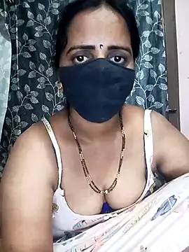 Snapshot of Mee_harini-telugupilla chatting on 09-09-25, 03:27 Mee harini-telugupilla online show from 09-09-25, 03:27