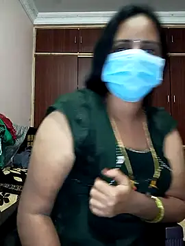 Snapshot of Mee_harini-telugupilla chatting on 09-17-25, 03:41 Mee harini-telugupilla online show from 09-17-25, 03:41
