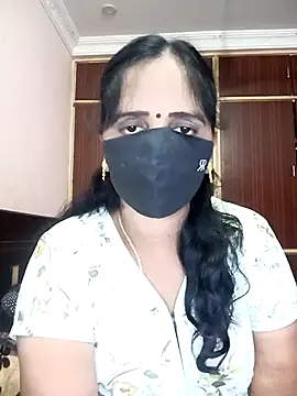 Snapshot of Mee_harini-telugupilla chatting on 10-10-25, 07:20 Mee harini-telugupilla online show from 10-10-25, 07:20