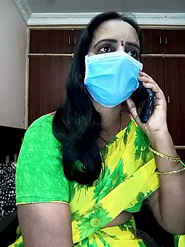 Snapshot of Mee_harini-telugupilla chatting on 09-25-25, 03:23 Mee harini-telugupilla online show from 09-25-25, 03:23