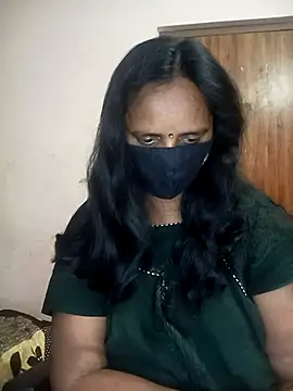 Snapshot of Mee_harini-telugupilla chatting on 10-06-25, 02:46 Mee harini-telugupilla online show from 10-06-25, 02:46