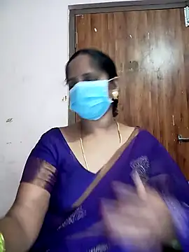 Snapshot of Mee_harini-telugupilla chatting on 09-20-25, 03:55 Mee harini-telugupilla online show from 09-20-25, 03:55