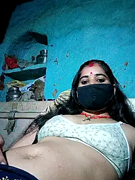 Snapshot of Mis_sonam chatting on 09-08-25, 03:11 Mis sonam online show from 09-08-25, 03:11